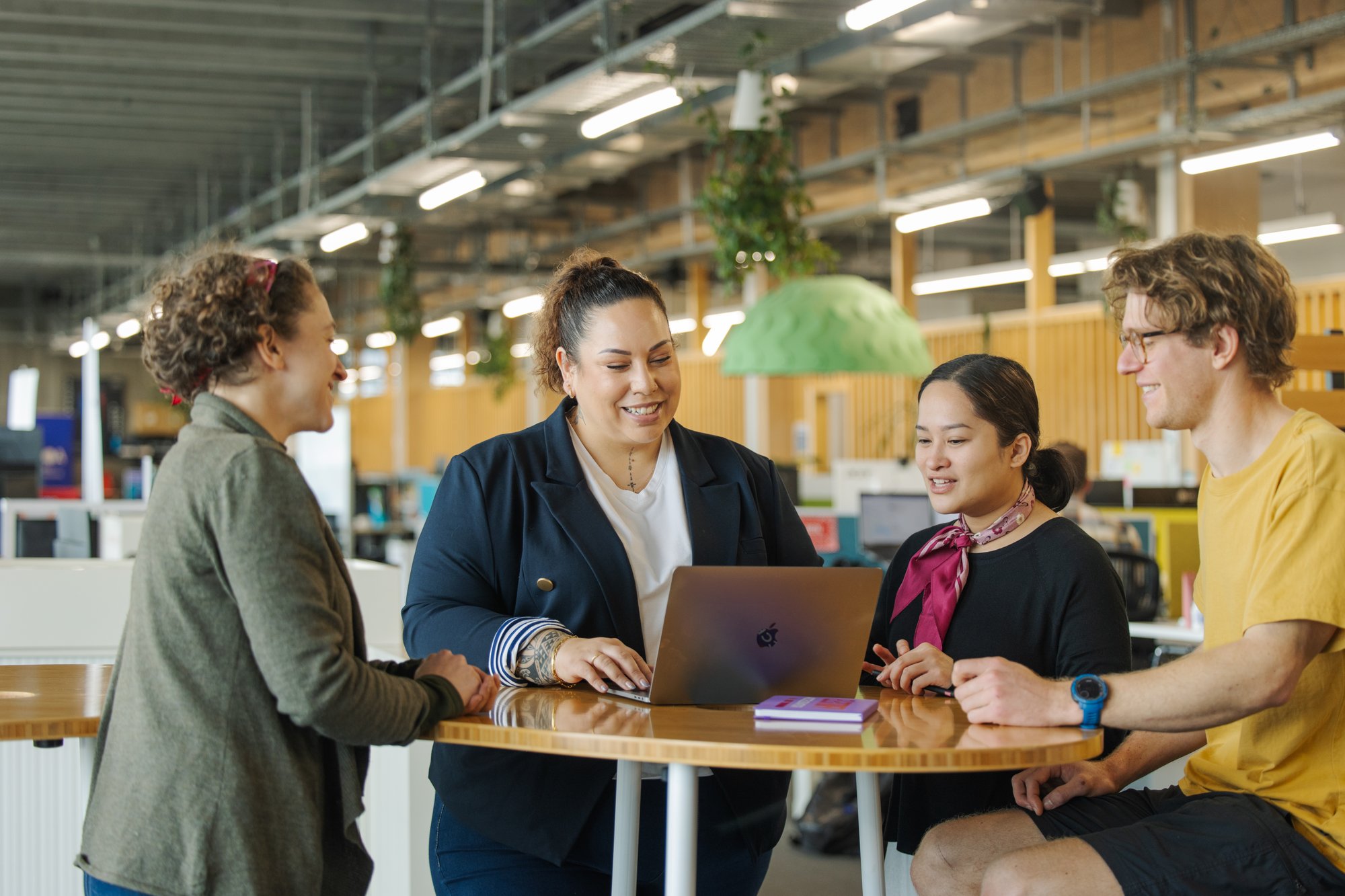 639178-project-team-meeting